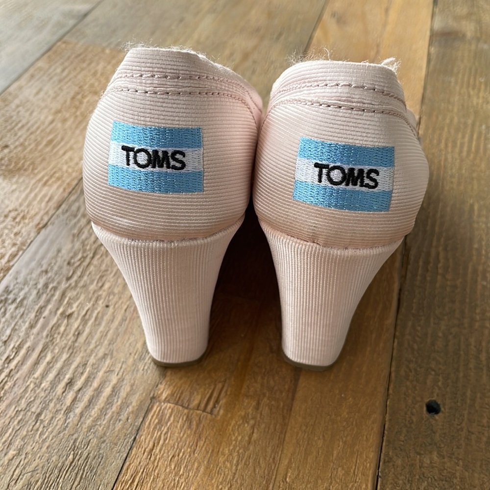 Toms pink wedges - Picture 3 of 10